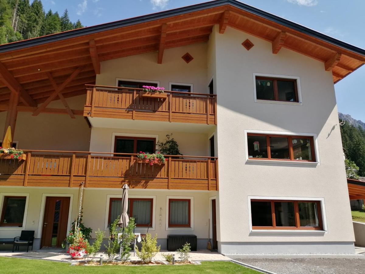 Ferienwohnung Kaufbeurerhausblick Hinterhornbach Exteriér fotografie